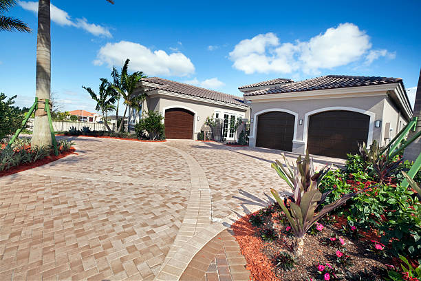 Best Interlocking Driveway Pavers  in Nassau Bay, TX